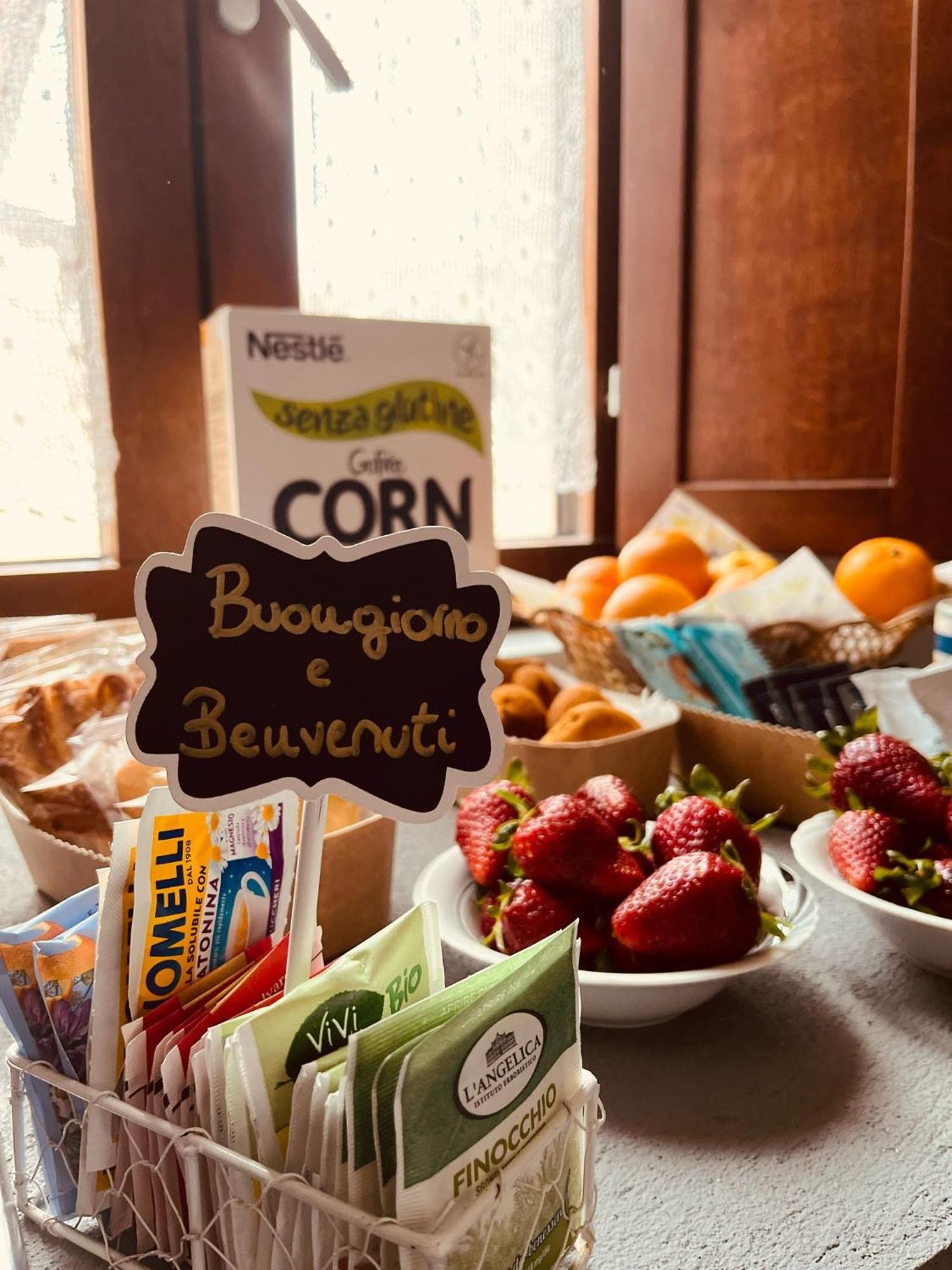 Bed And Breakfast Da Peppino Bianchi Bagian luar foto